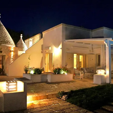 Trulli La Pietraia * Ostuni