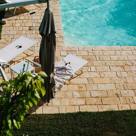 Trulli La Pietraia Остуни