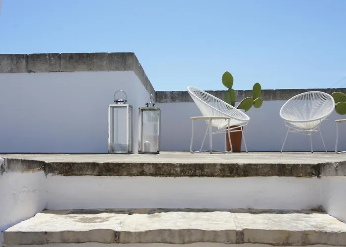 Trulli La Pietraia 펜션 오스투니